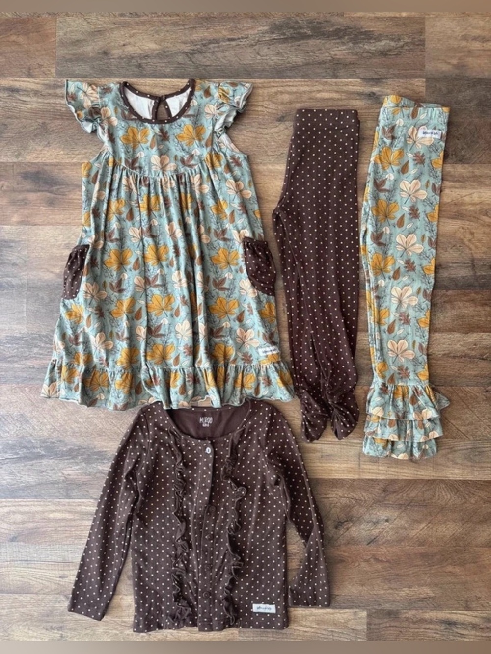 Merce and Me Fall Leaves and Brown Polka Dot Clothing bundle of 4 size 6